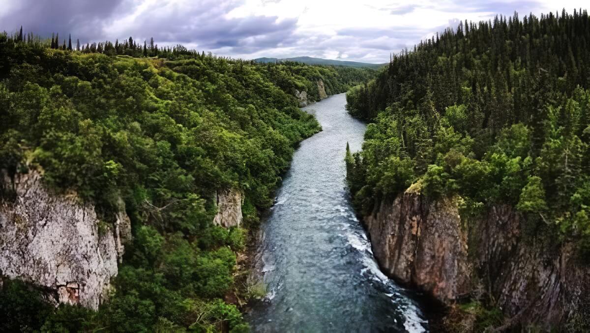 Alagnak River fishing lodge