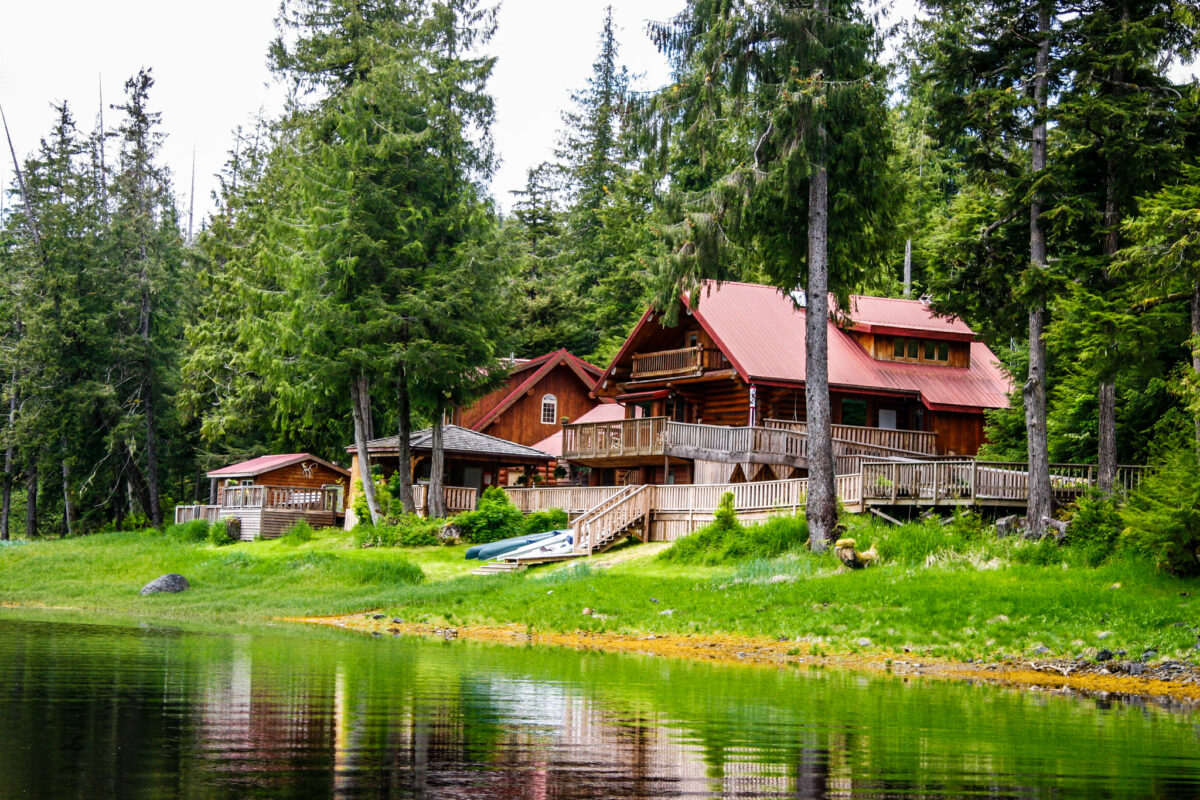 Boardwalk Lodge Alaska Fishing Lodge