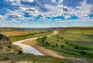 road leading through Prairie landscape, North Dakota